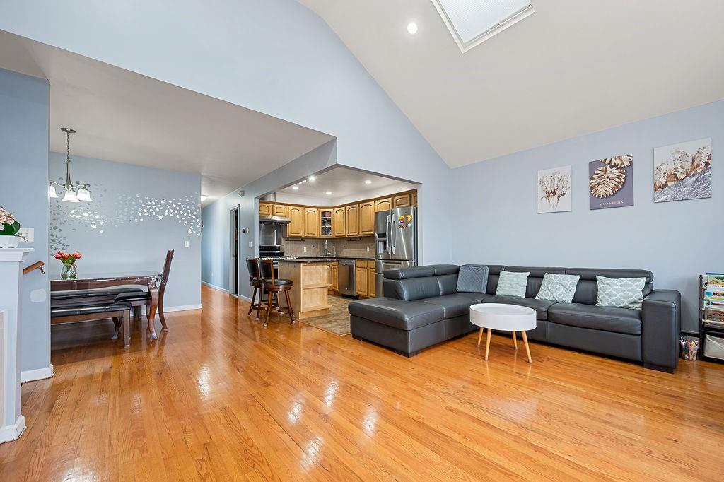 39 Bay 38th Street 3D, Brooklyn, New York, 11214 image 7