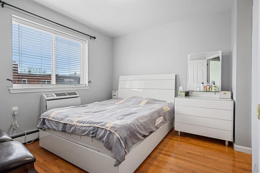 39 Bay 38th Street 3D, Brooklyn, New York, 11214 image 9
