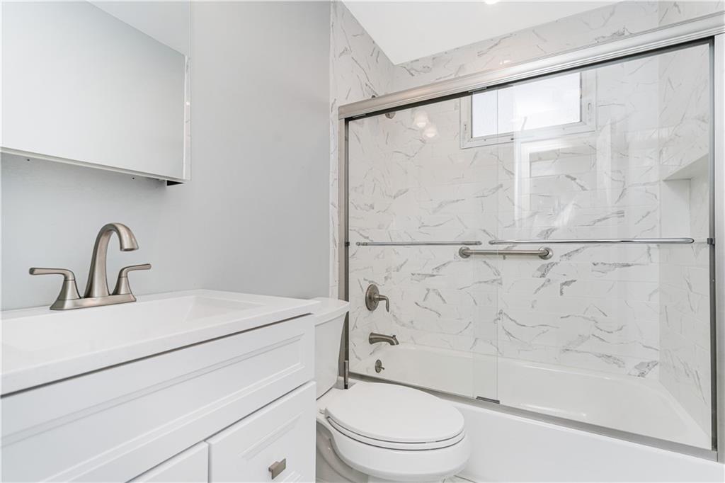 414 Lyndale Avenue, Staten  Island, New York, 10312 image 13