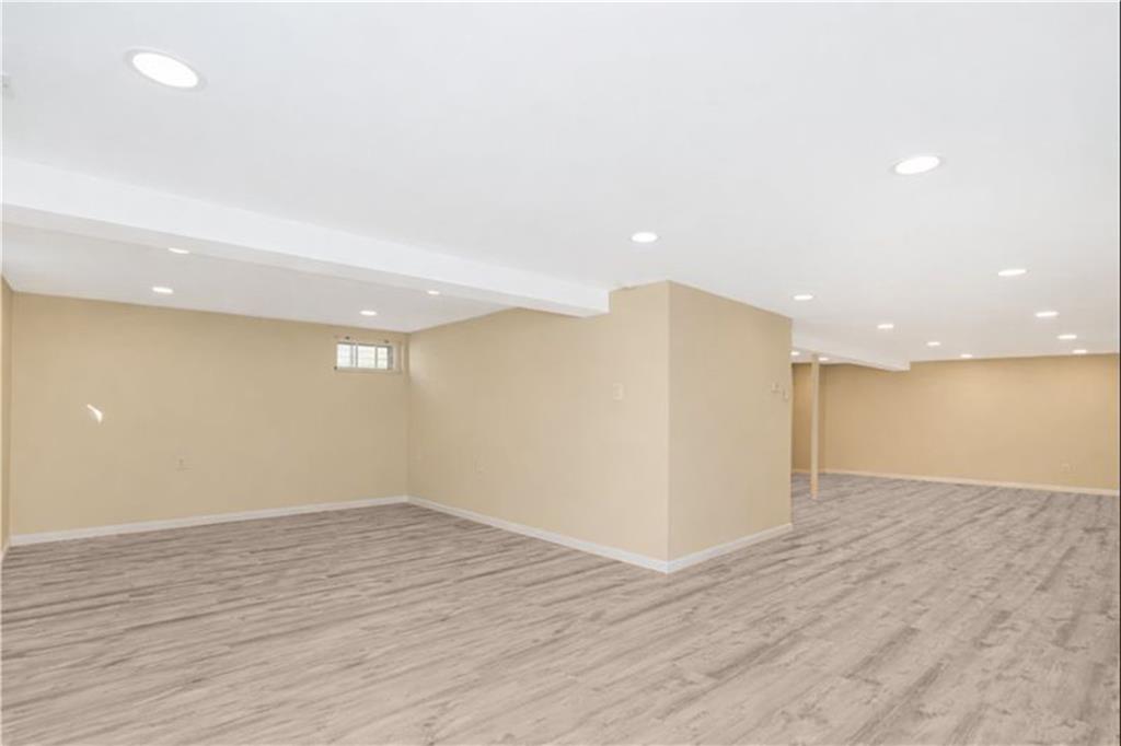 414 Lyndale Avenue, Staten  Island, New York, 10312 image 26