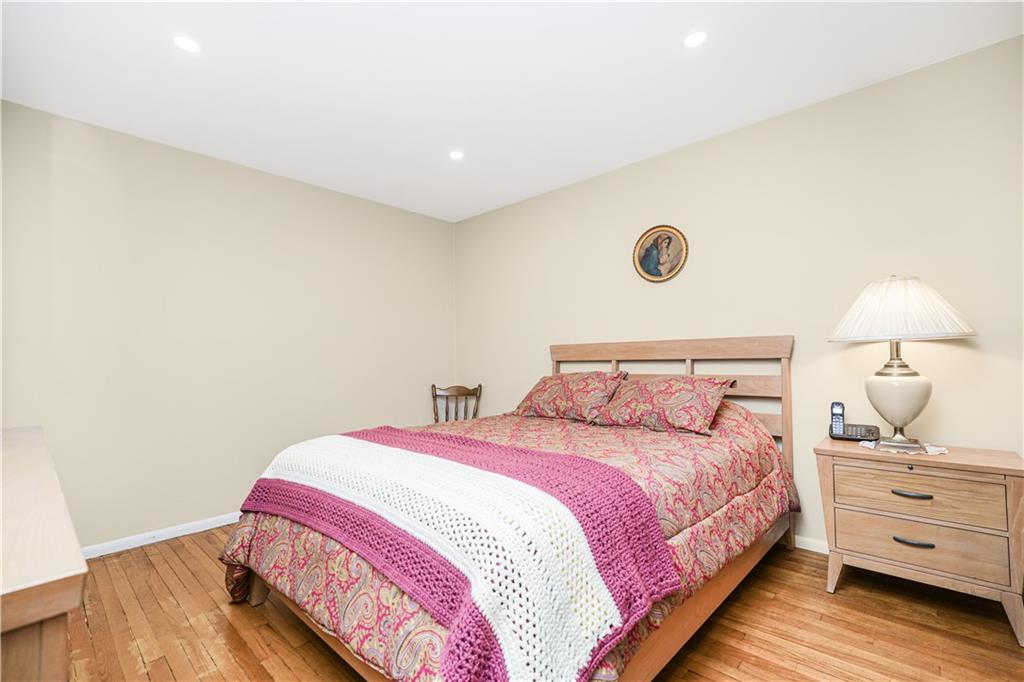 414 Lyndale Avenue, Staten  Island, New York, 10312 image 9