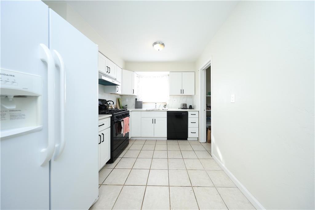 369 Burgher Avenue, Staten  Island, New York, 10305 image 11