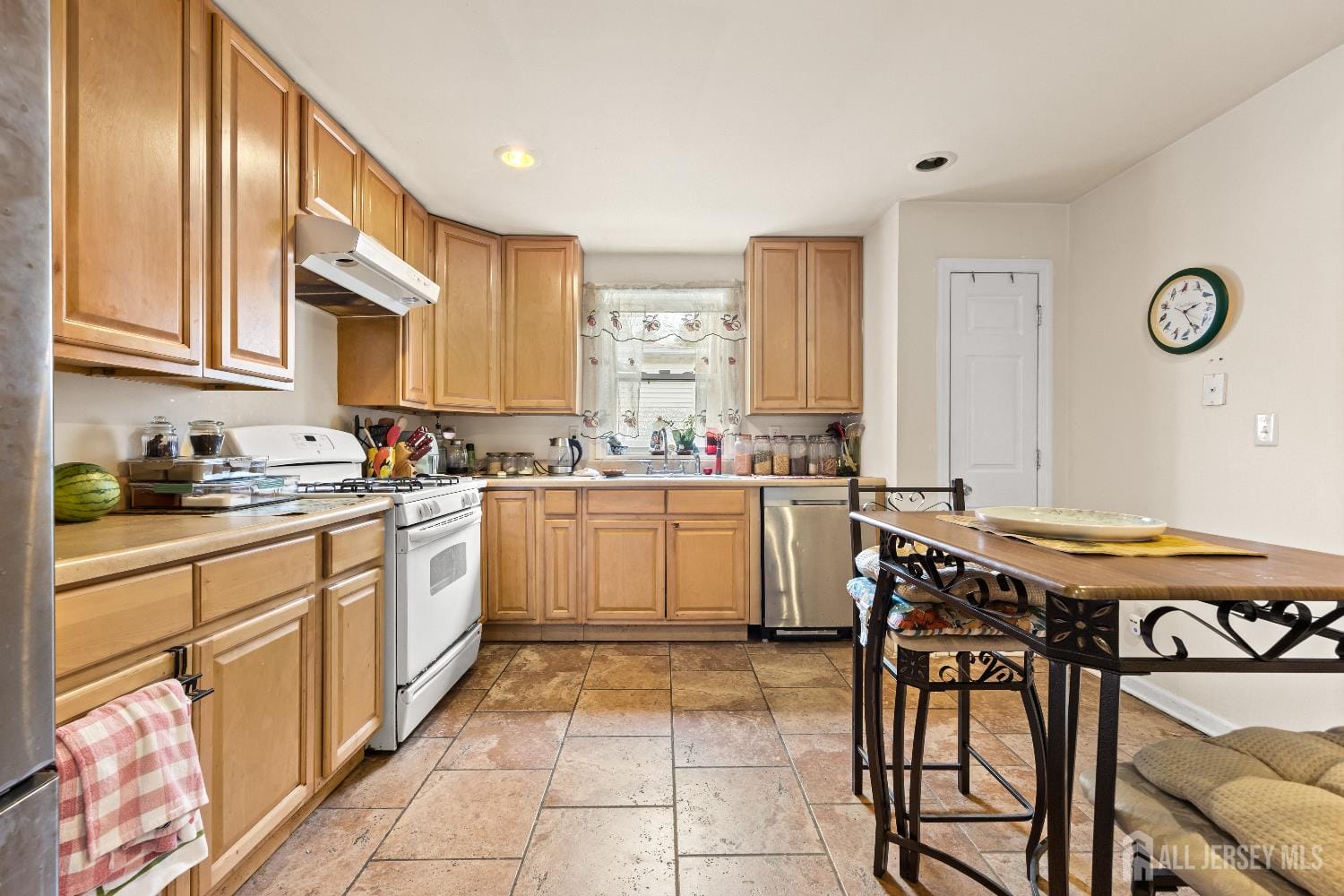 74 Wildwood Avenue, Edison, NJ, 08837 image 8