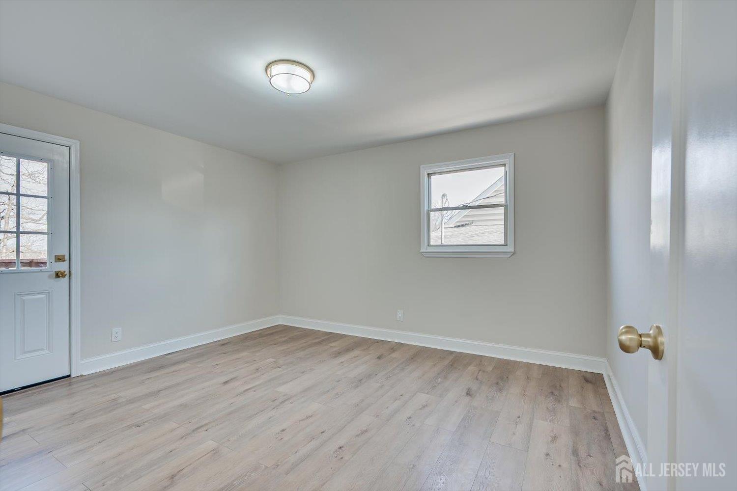 35 Kendall Drive, Sayreville, NJ, 08859 image 24