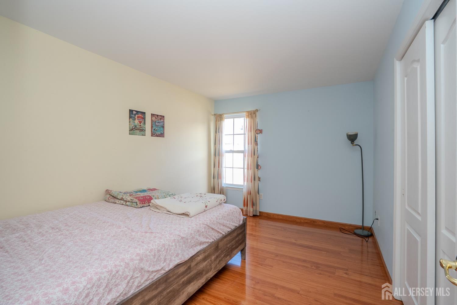 903 Swallow Court, North Brunswick, NJ, 08902 image 21