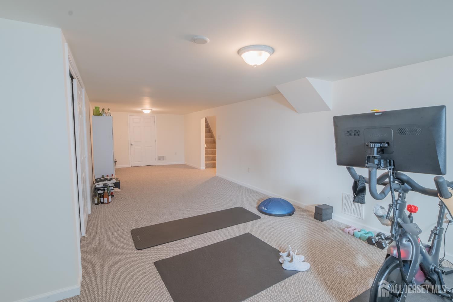 16 Woodland Road, Jamesburg, NJ, 08831 image 52