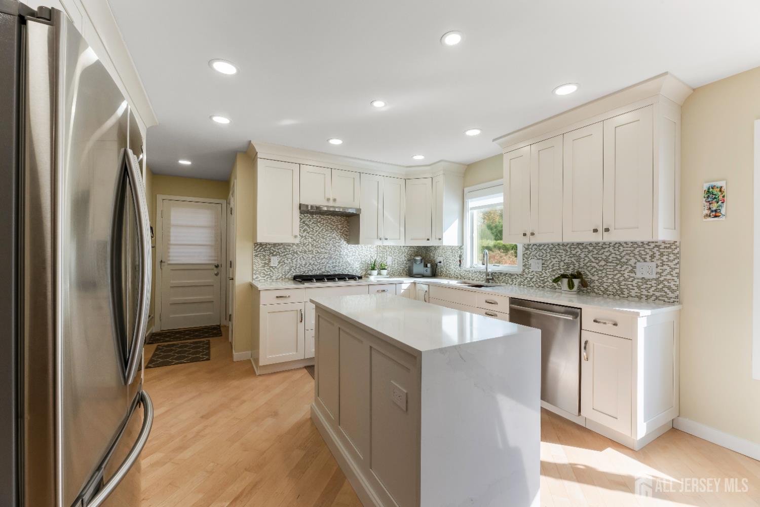 990 Hoover Drive, North Brunswick, NJ, 08902 image 14