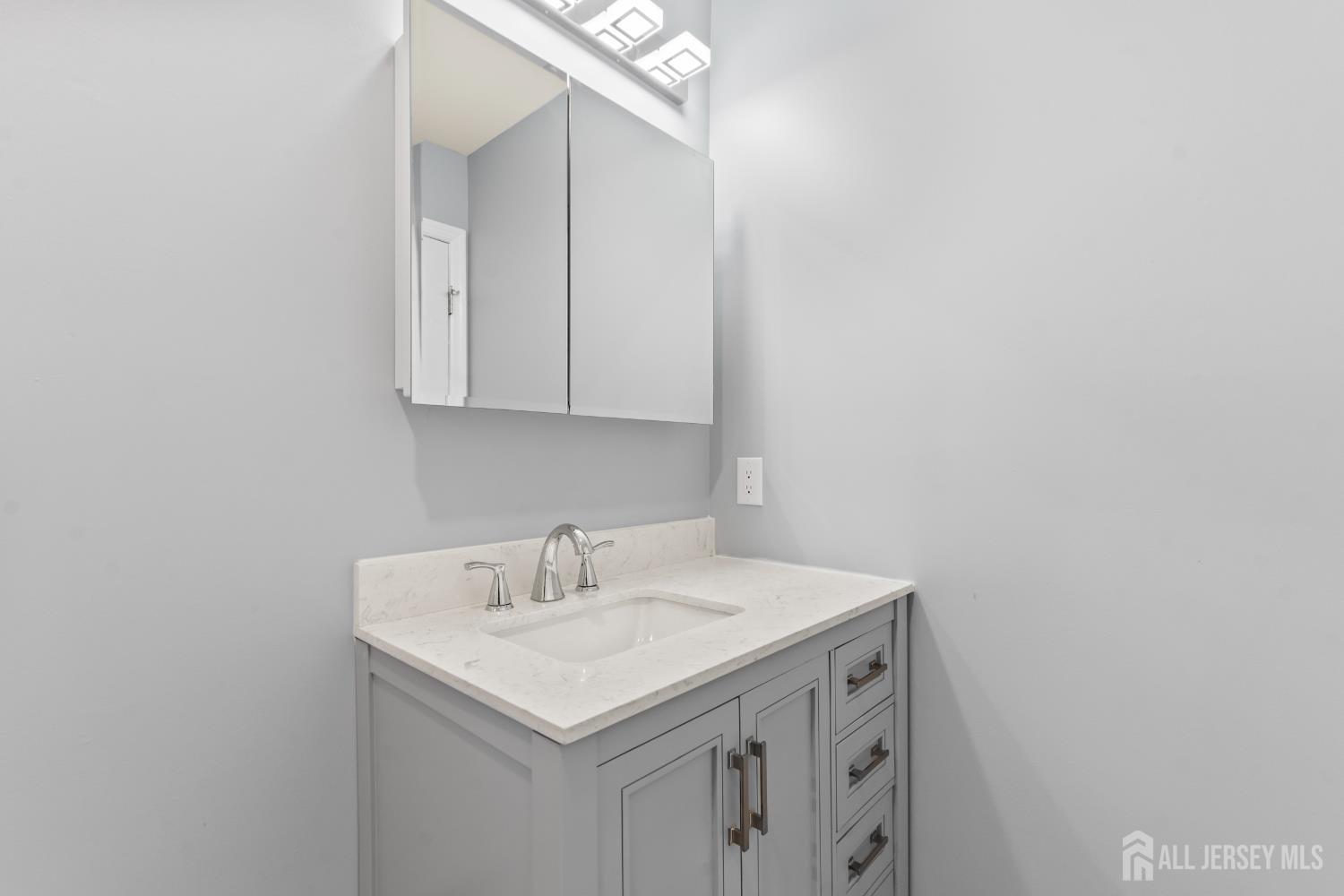 27 Harrison Avenue, East Brunswick, NJ, 08816 image 12