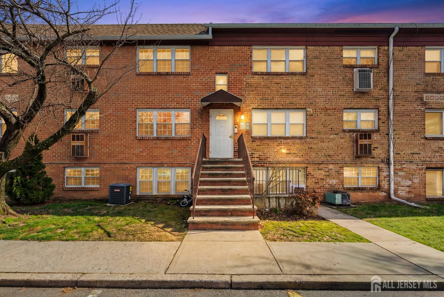 450 College Drive, Edison, NJ, 08817