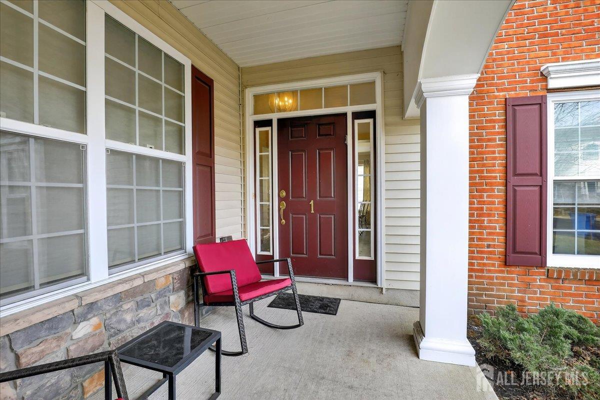 1 Barbour Court Image 4