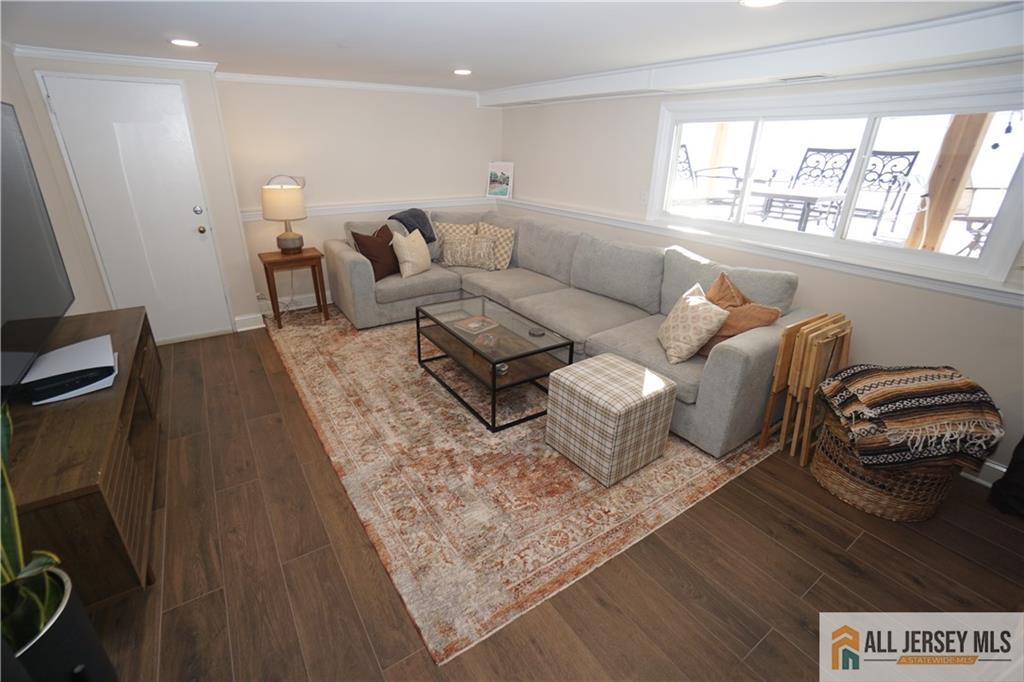 99 Cameo Place, Colonia, NJ, 07067 image 24