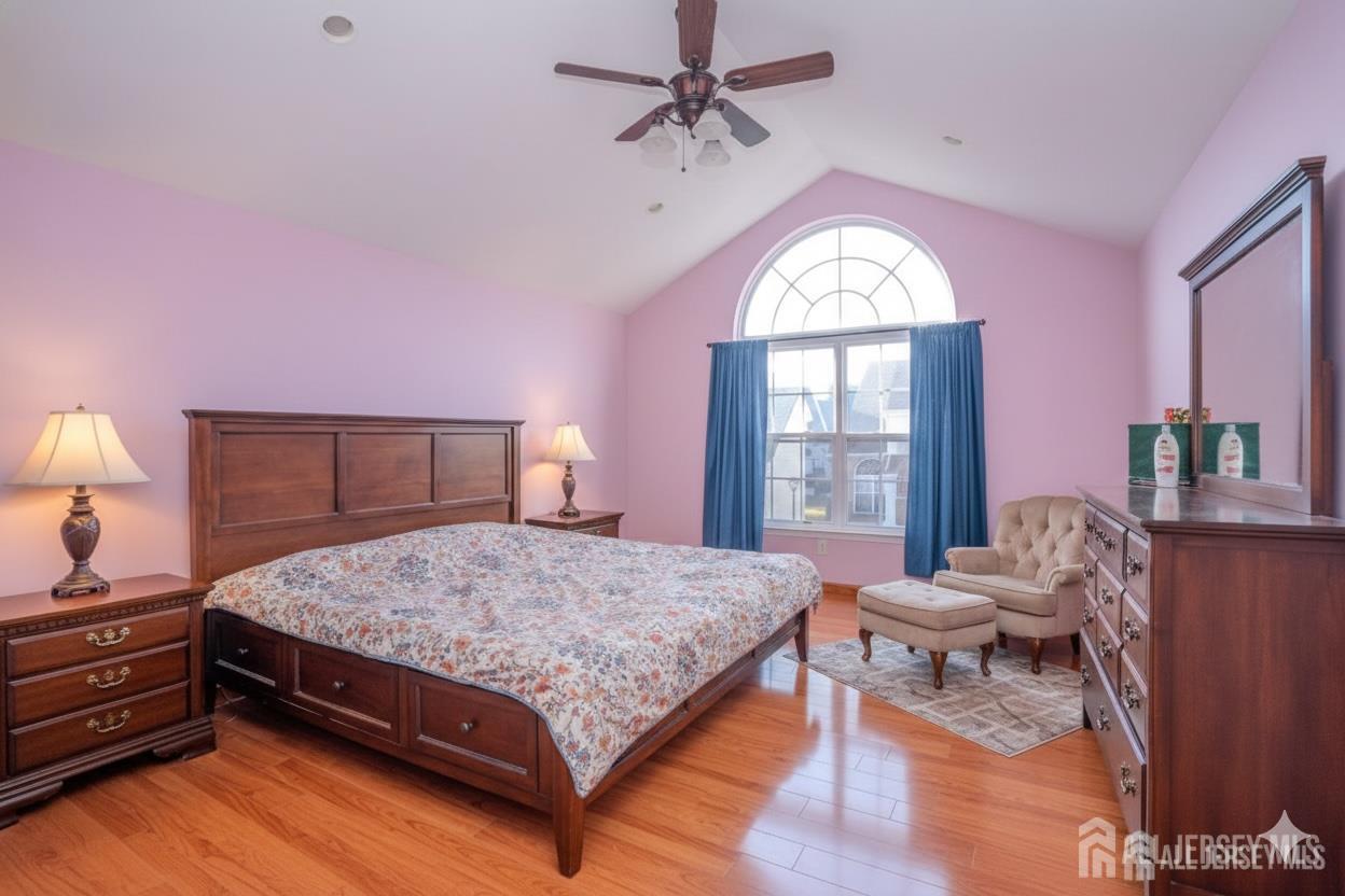 903 Swallow Court, North Brunswick, NJ, 08902 image 15