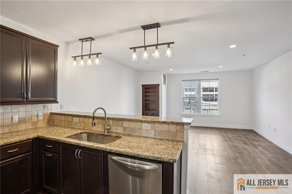 443 2nd Street 309, Jersey City, NJ, 07302 image 24