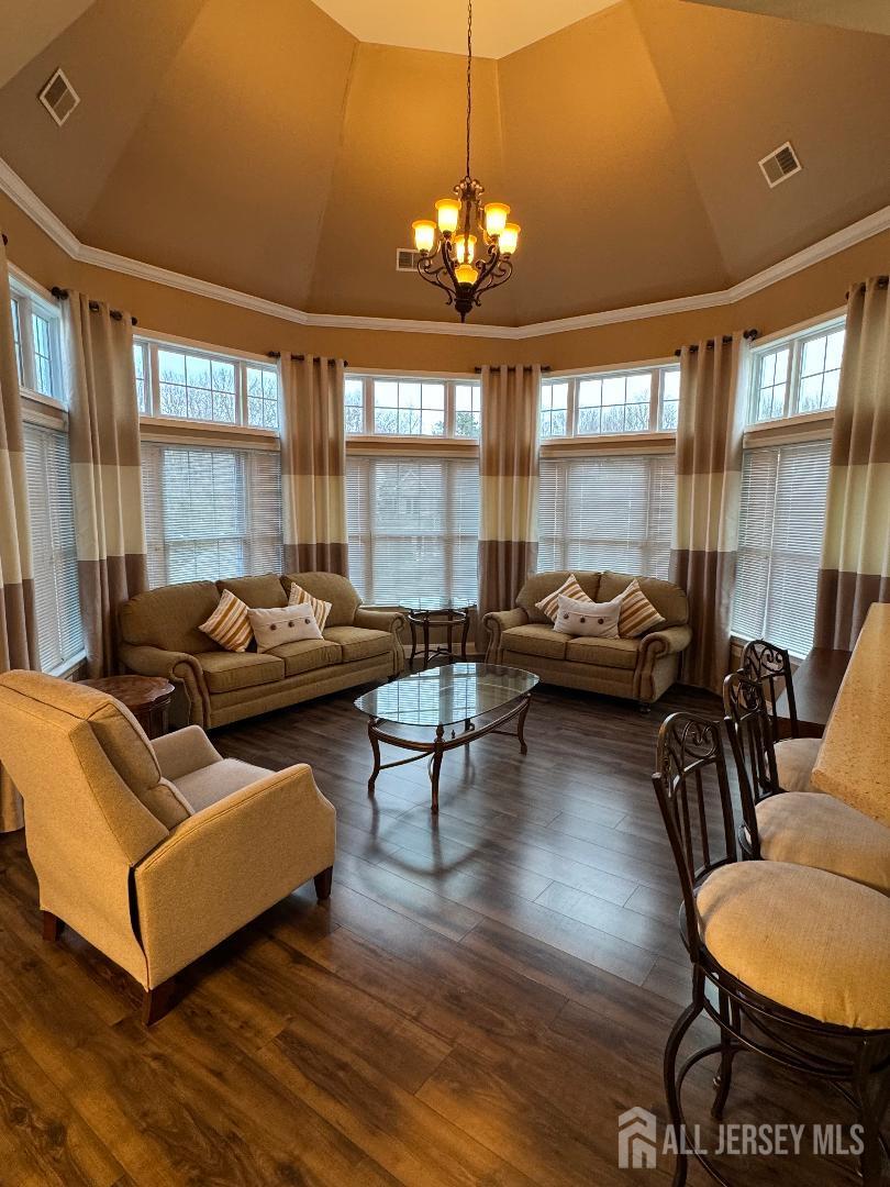 2327 Falston Circle Image 2