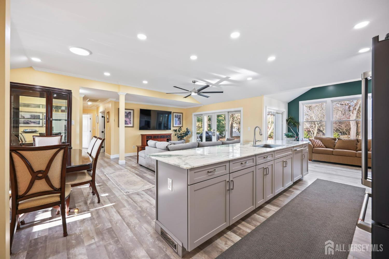 568 Village Road, West Windsor, NJ, 08550 image 12