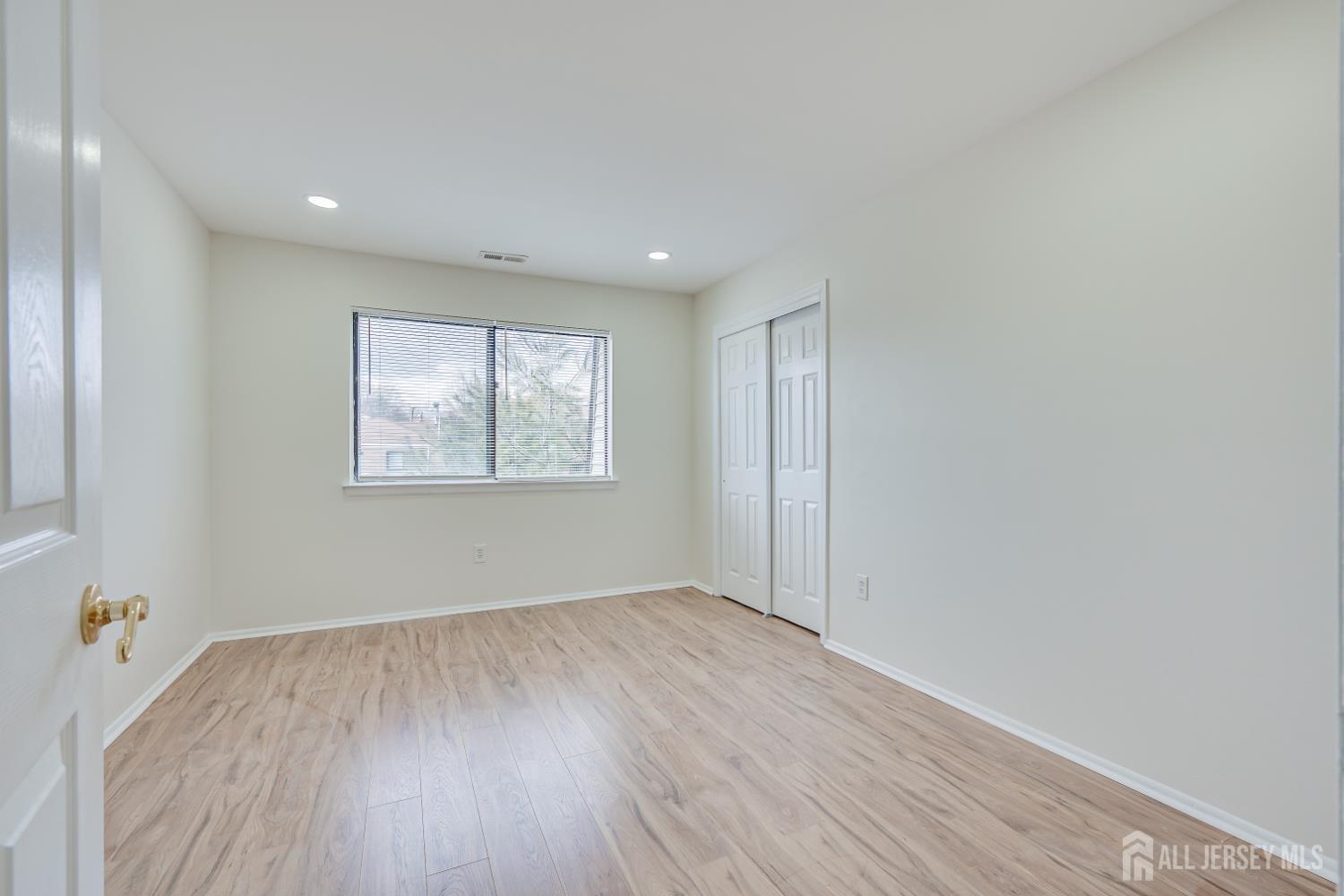 1314 Edison Glen Terrace, Edison, NJ, 08837 image 19