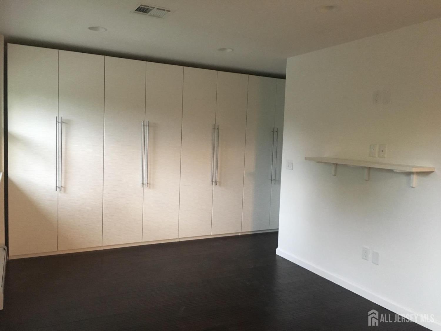 9 Holly Road, Iselin, NJ, 08830 image 29