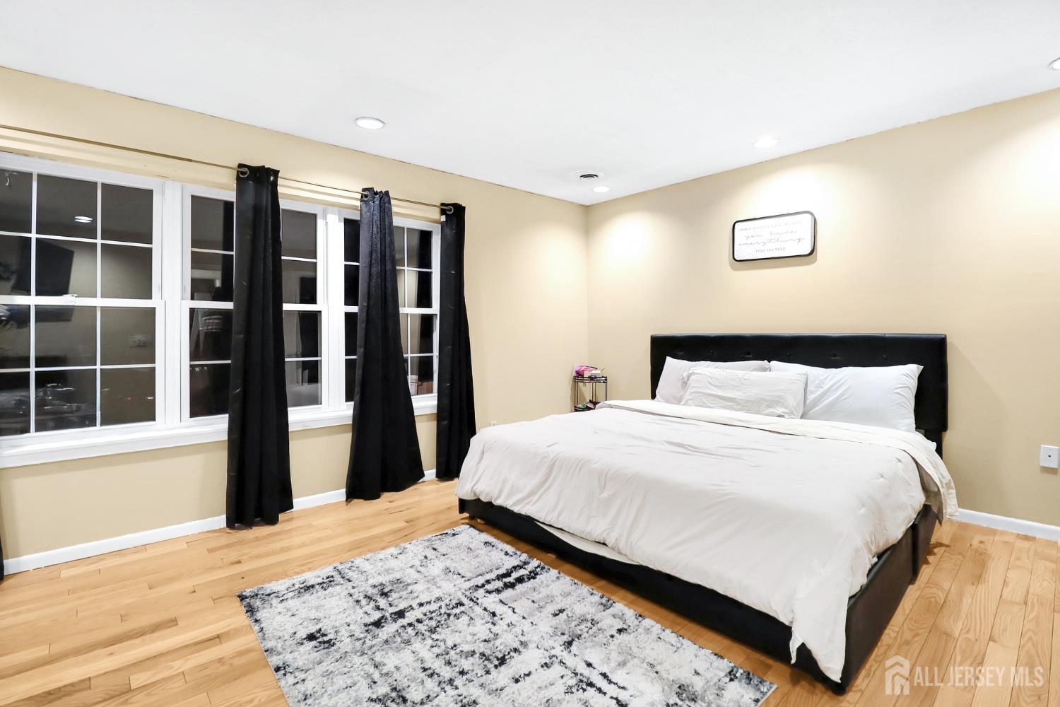 140 Lawrence Street, New Brunswick, NJ, 08901 image 34