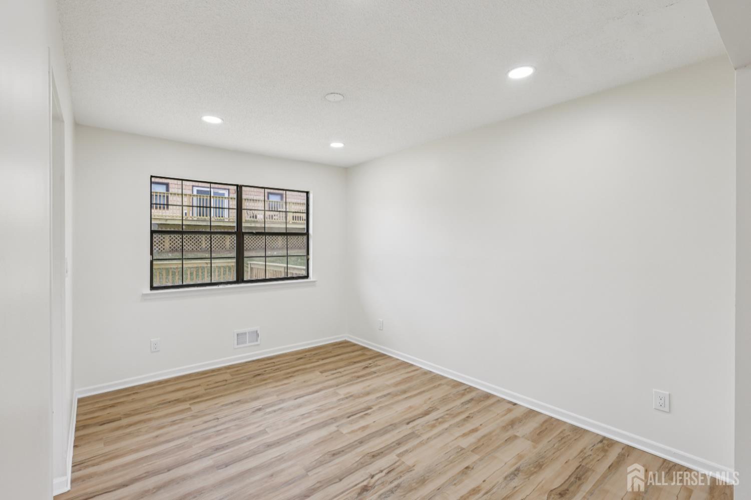 21 Wellington Court, Sayreville, NJ, 08872 image 15