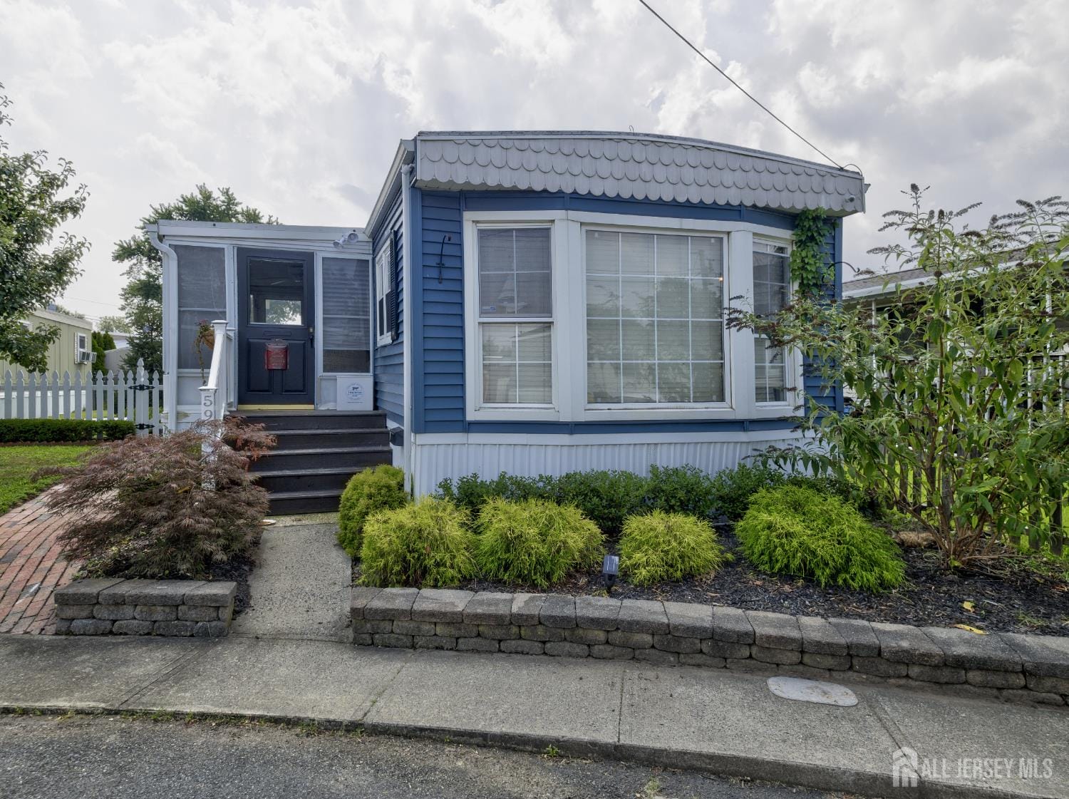 59 Bayshore Mobile Mnr Street Image 2