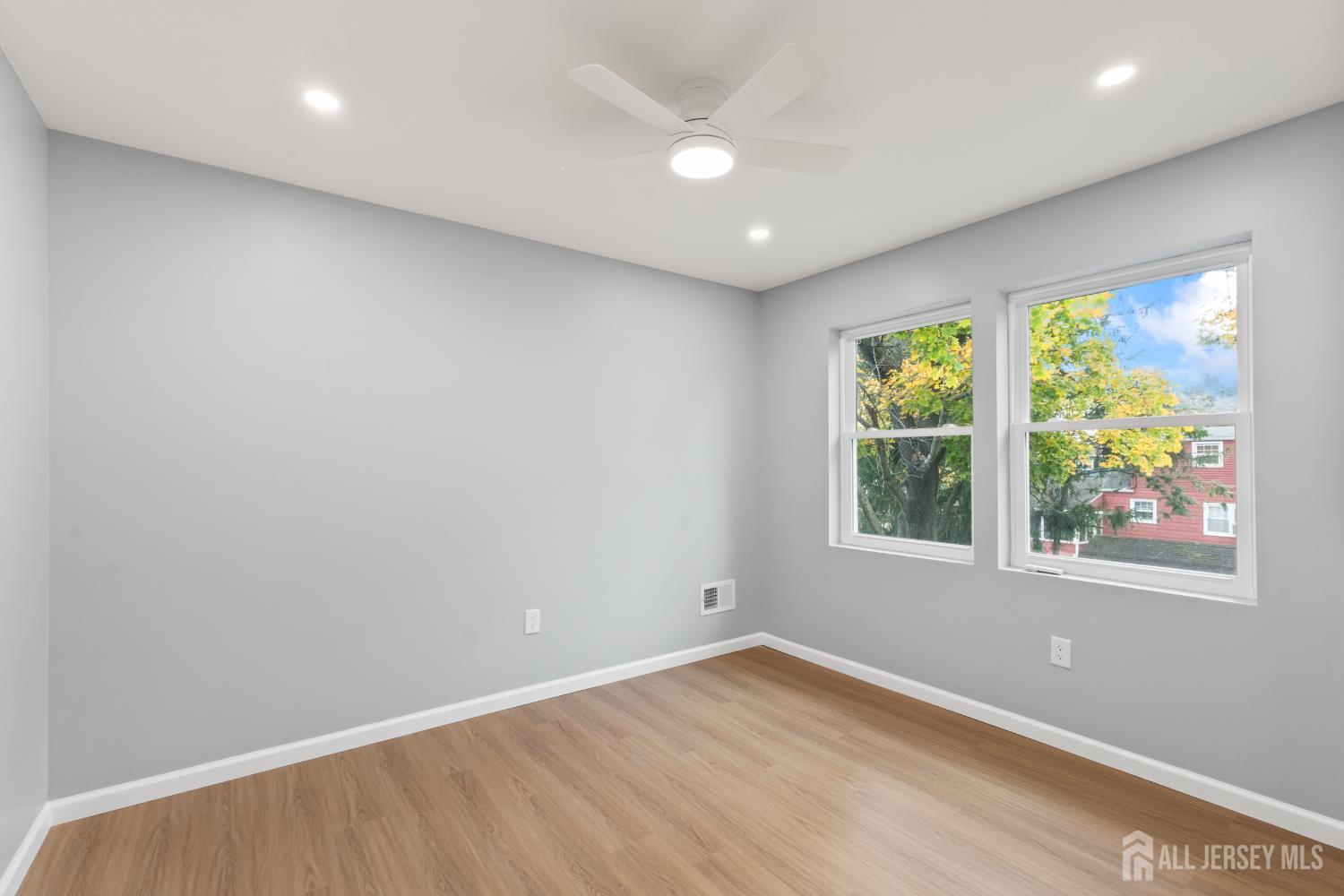 27 Harrison Avenue, East Brunswick, NJ, 08816 image 18