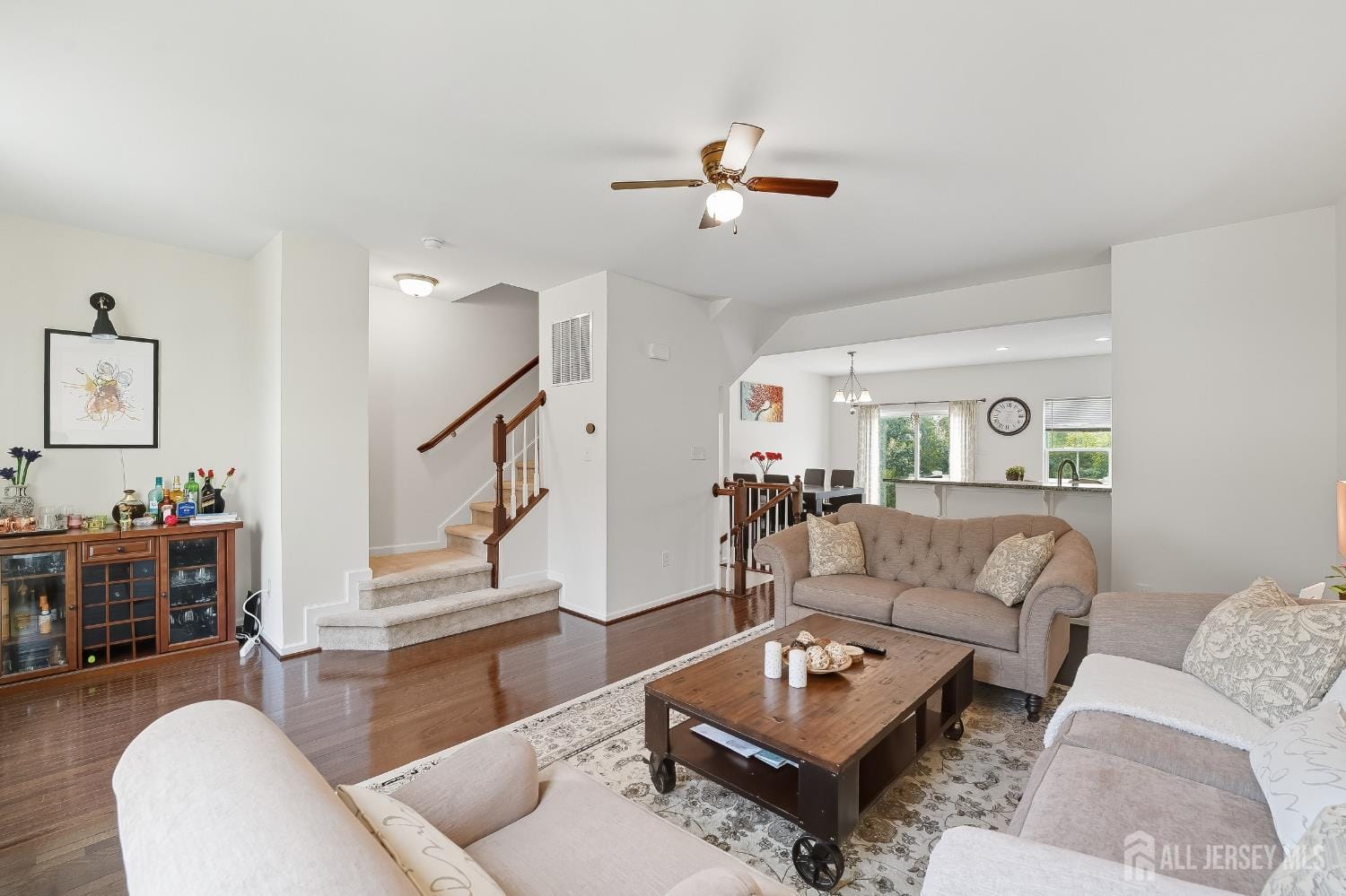 805 Bayside Court Image 4