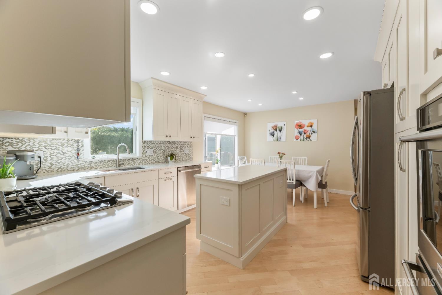 990 Hoover Drive, North Brunswick, NJ, 08902 image 15