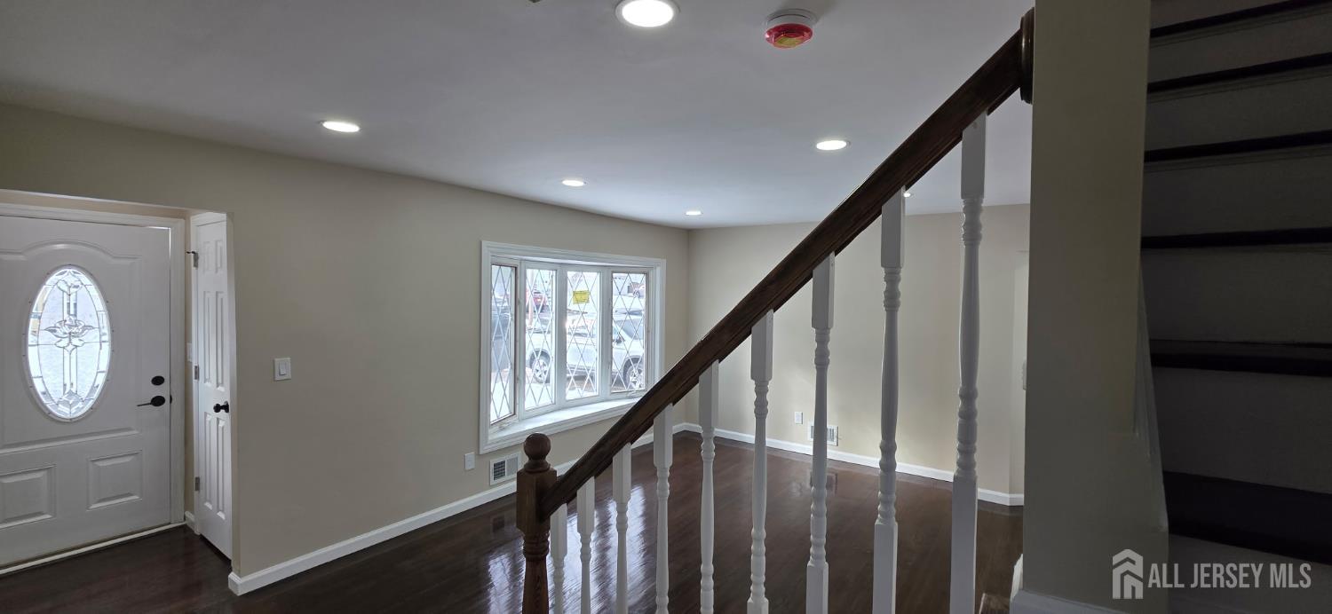 22 Robin Place, Sayreville, NJ, 08859 image 9