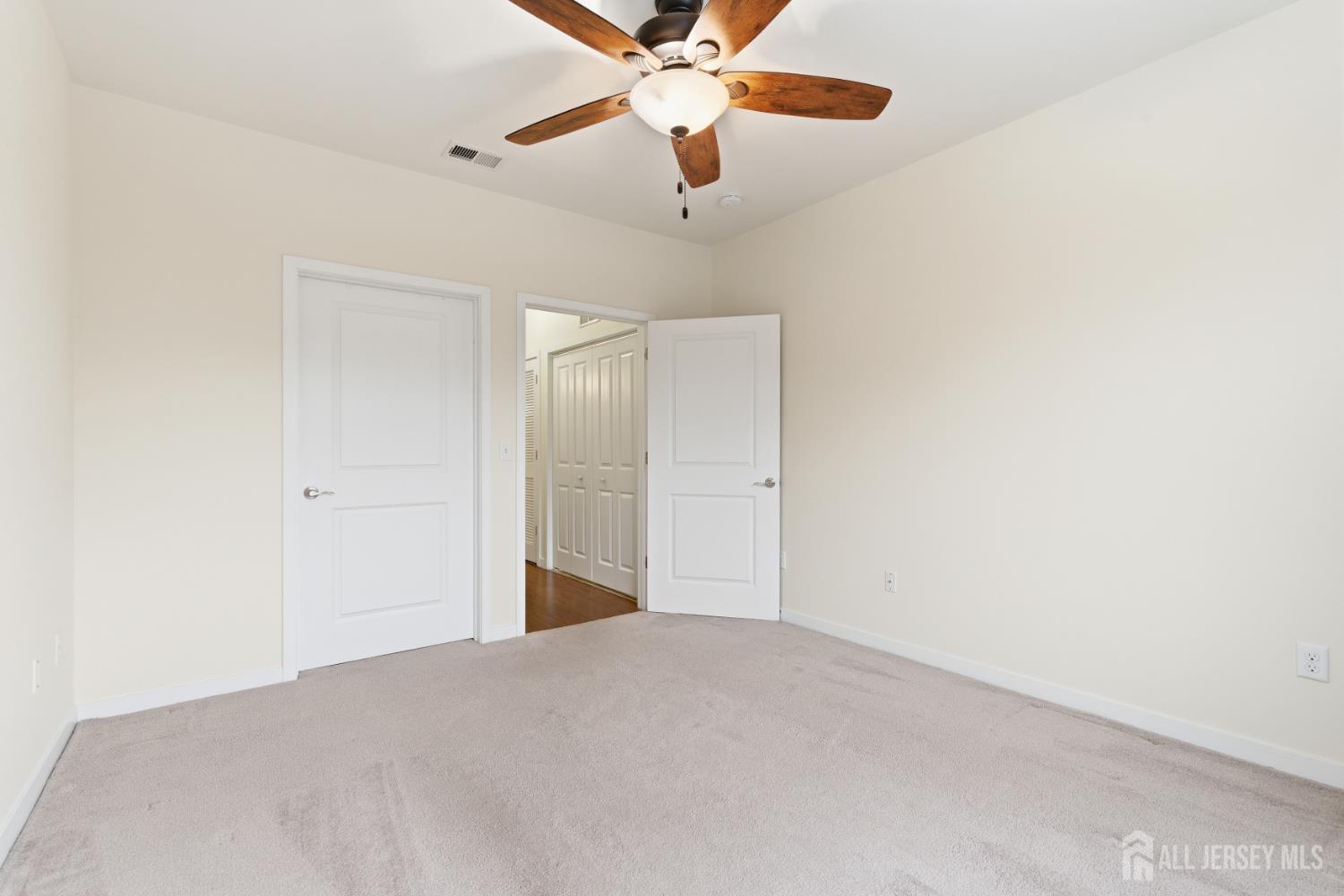 238 Luca Drive, Piscataway, NJ, 08854 image 16