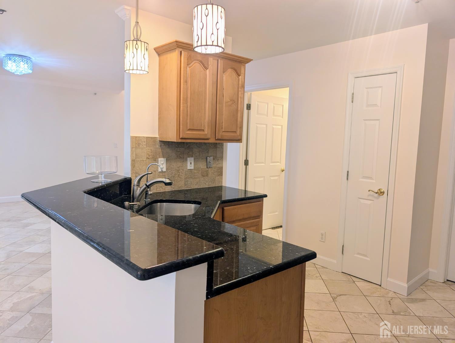 3038 King Court, Green Brook, NJ, 08812 image 14