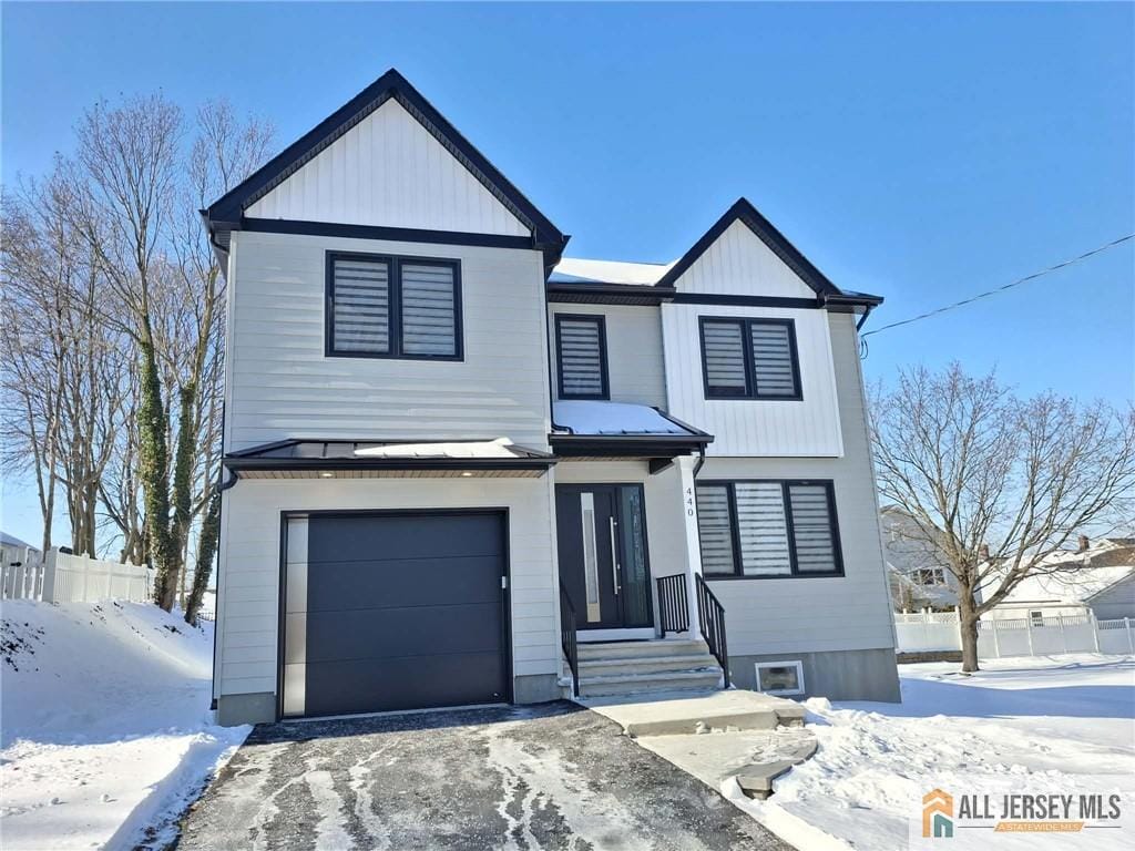 440 Railroad Avenue, South Amboy, NJ, 08879