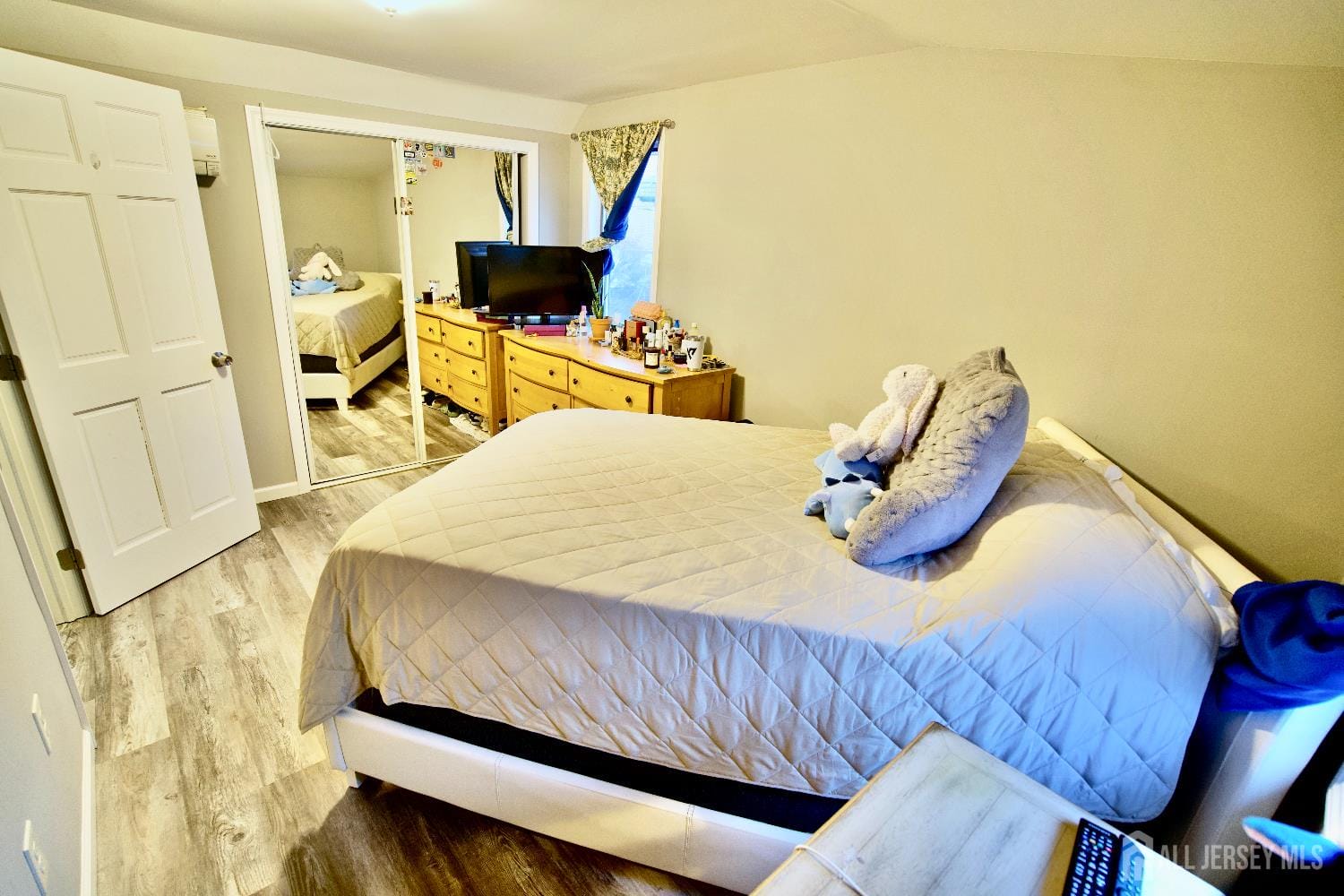 193 Old Road, Sewaren, NJ, 07077 image 12