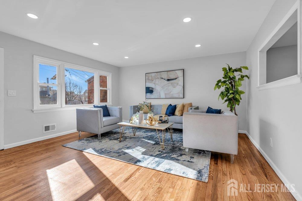 26 Sunnyside Drive Image 4