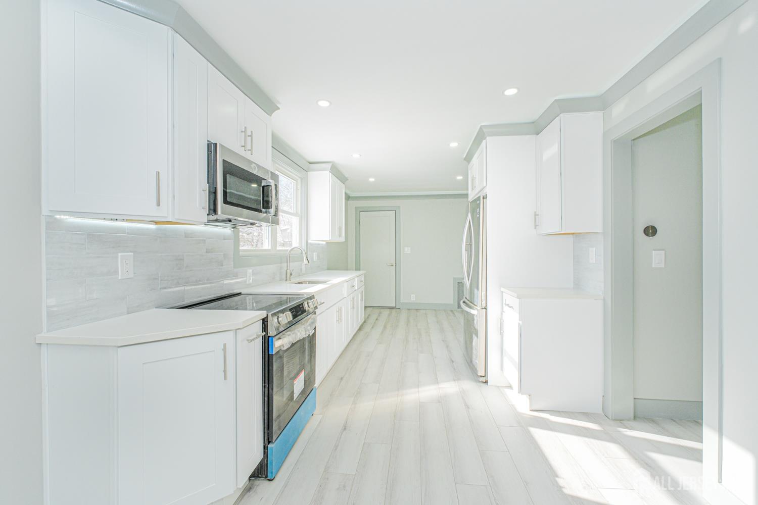 13 Outlook Avenue, Sayreville, NJ, 08876 image 6