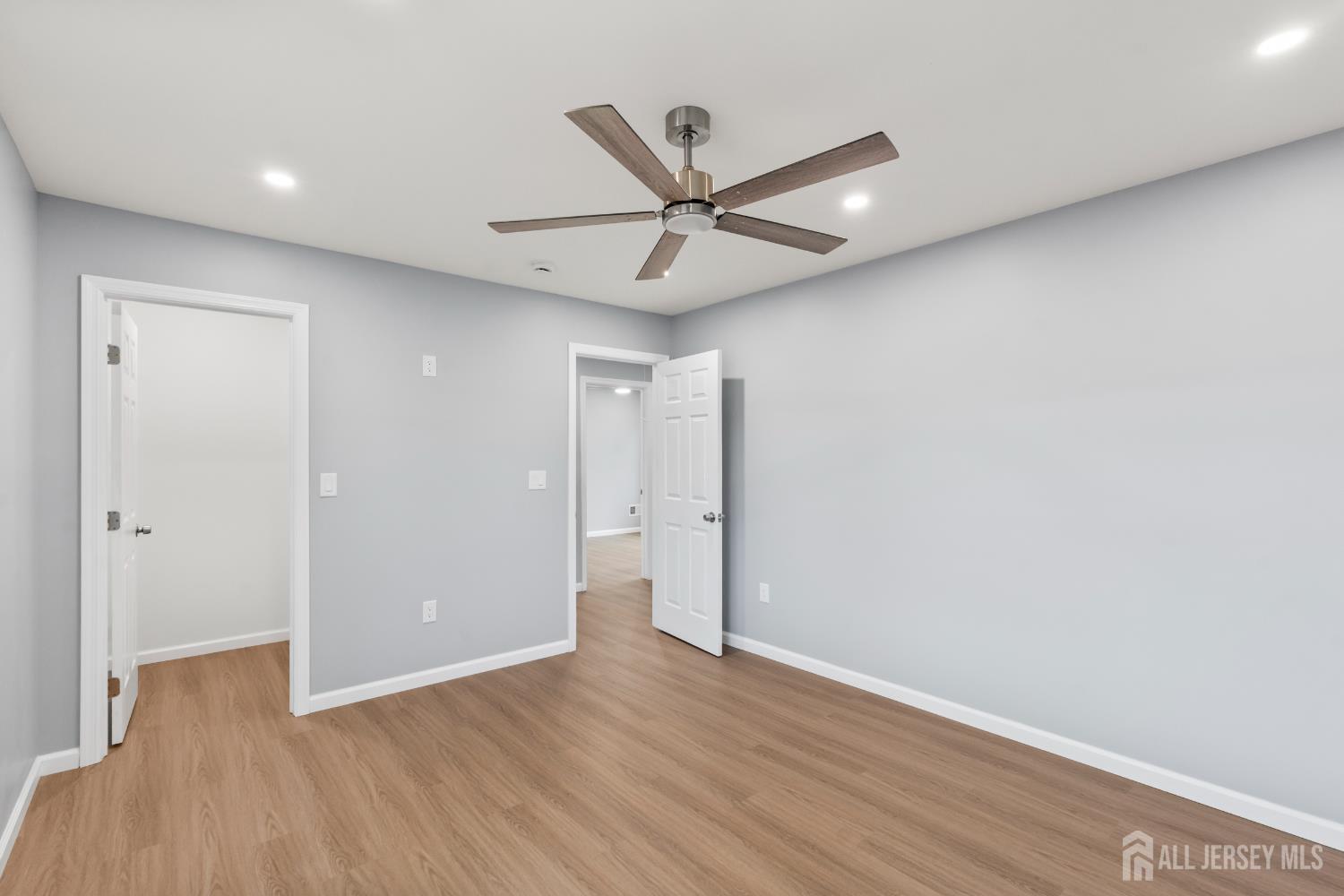 27 Harrison Avenue, East Brunswick, NJ, 08816 image 17