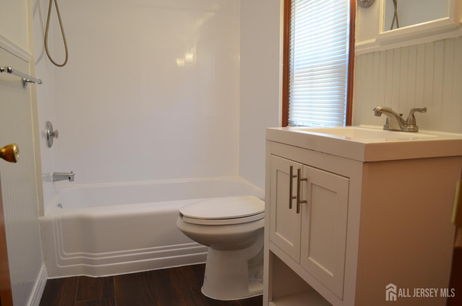 550 4th Street, Dunellen, NJ, 08812