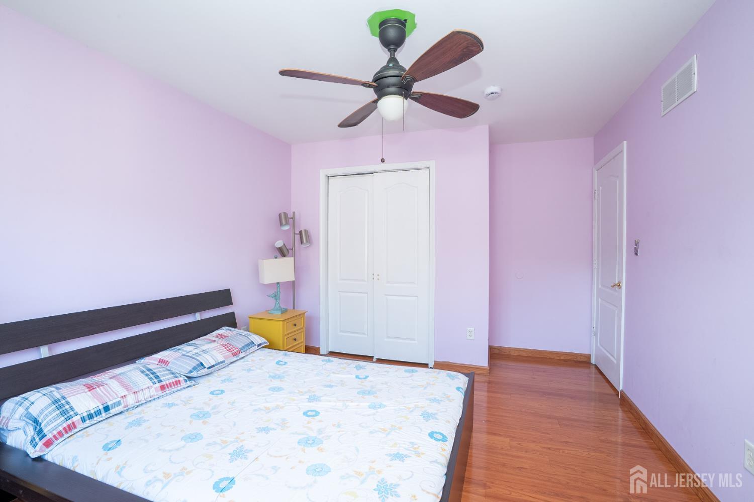 903 Swallow Court, North Brunswick, NJ, 08902 image 19