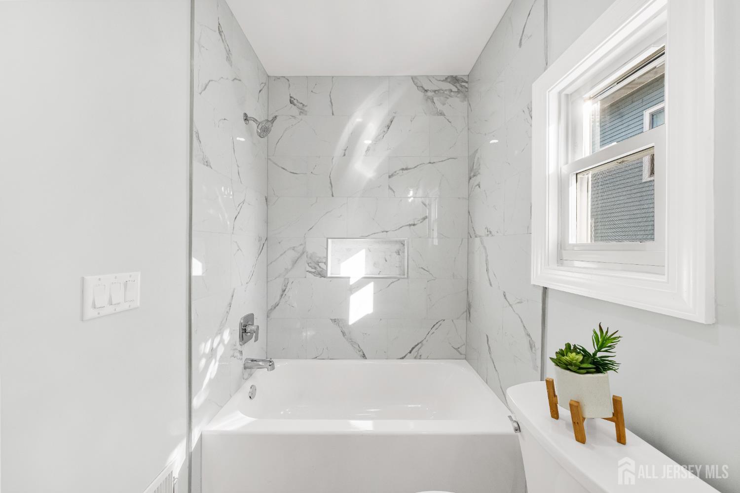 38 S 6th Avenue, Highland Park, NJ, 08904 image 18