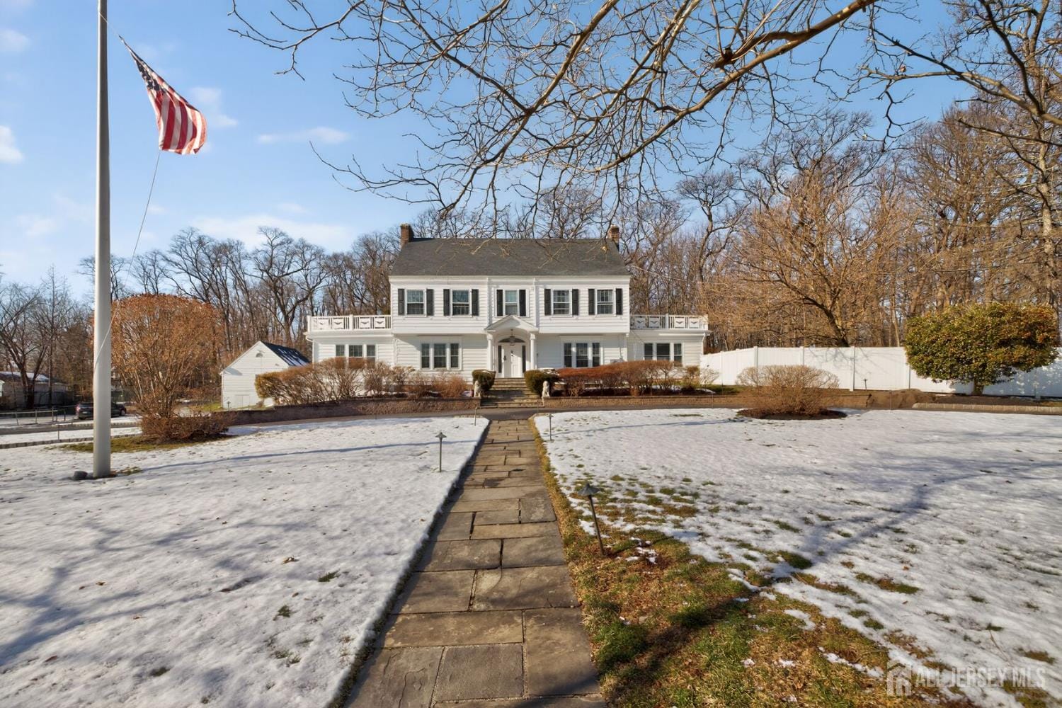 344 Middlesex Avenue Image 5