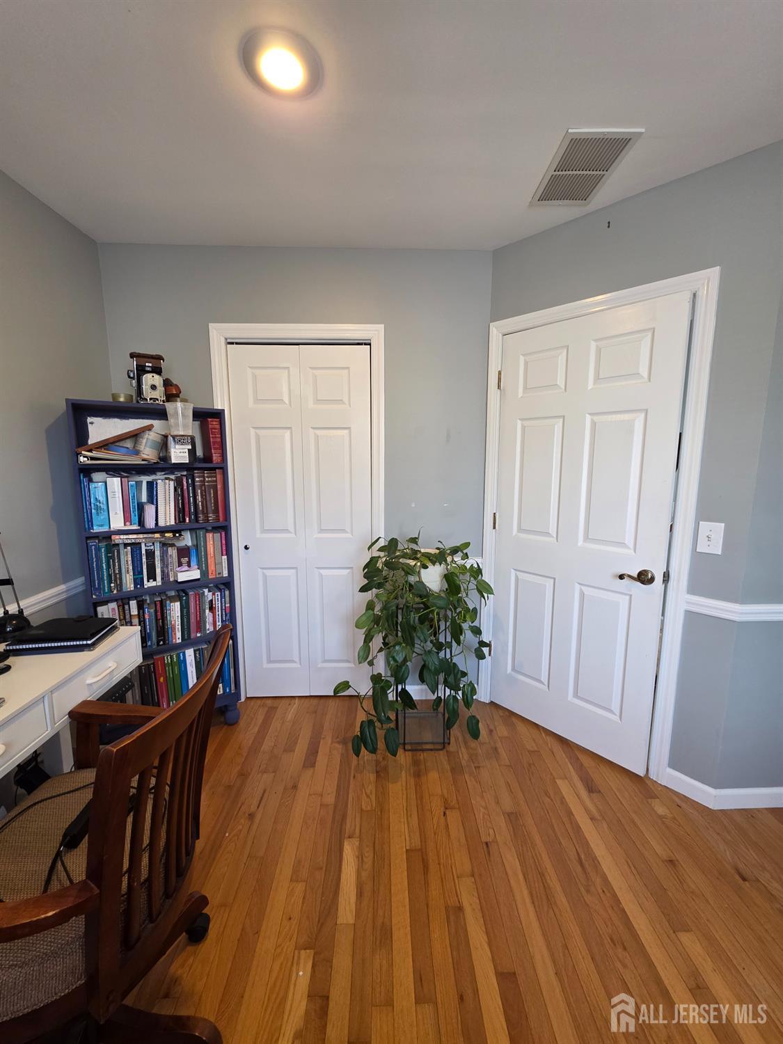 25 Columbia Avenue, Trenton, NJ, 08618 image 32