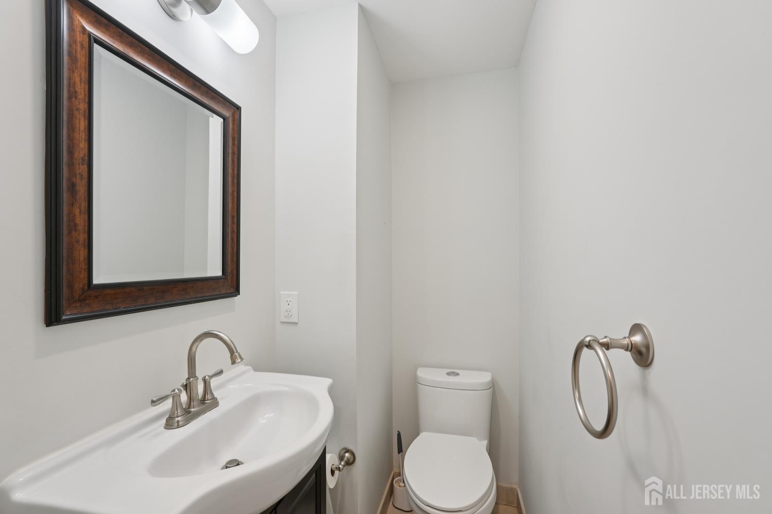 190 Conlogue Avenue, South Amboy, NJ, 08879 image 14