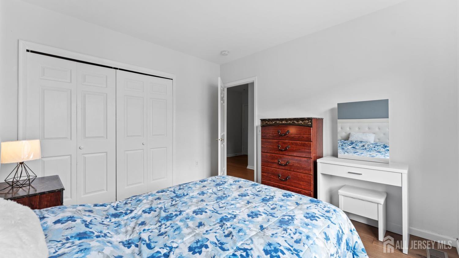 344 The Promenade, Edgewater, NJ, 07020 image 25