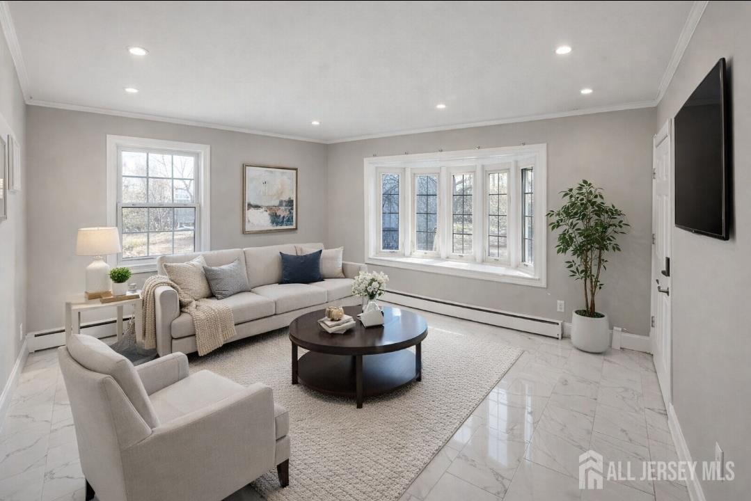 214 NE Campbell Street Image 2