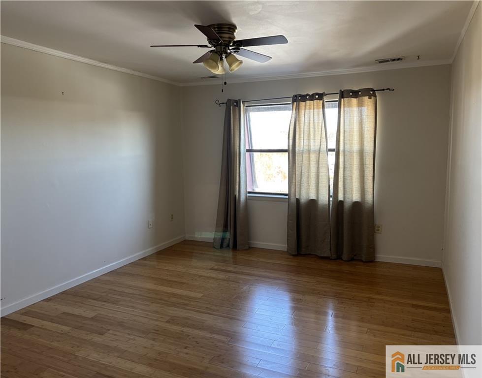 1212 N Oaks Boulevard Image 4