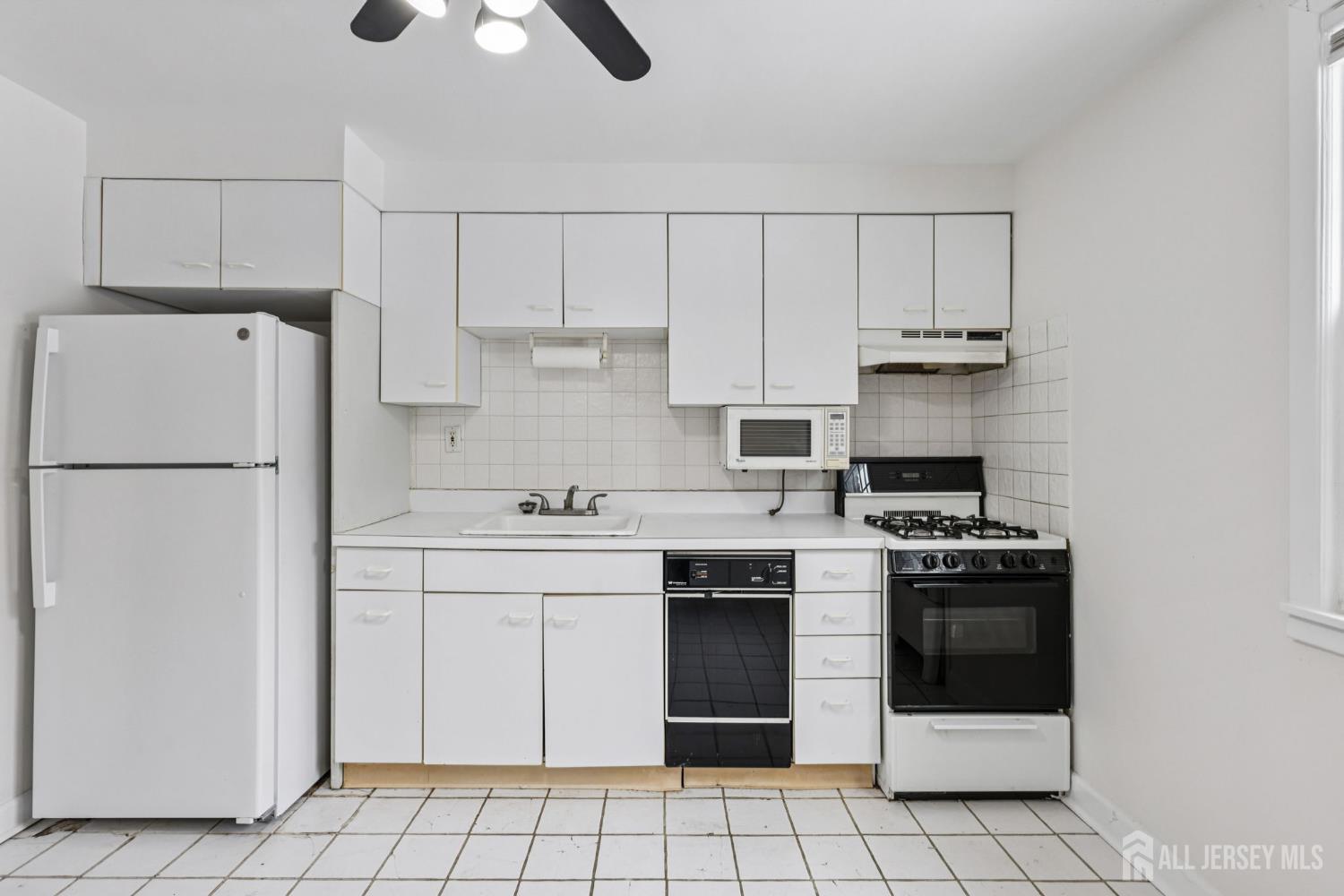 445 Morris Avenue 11D Image 5