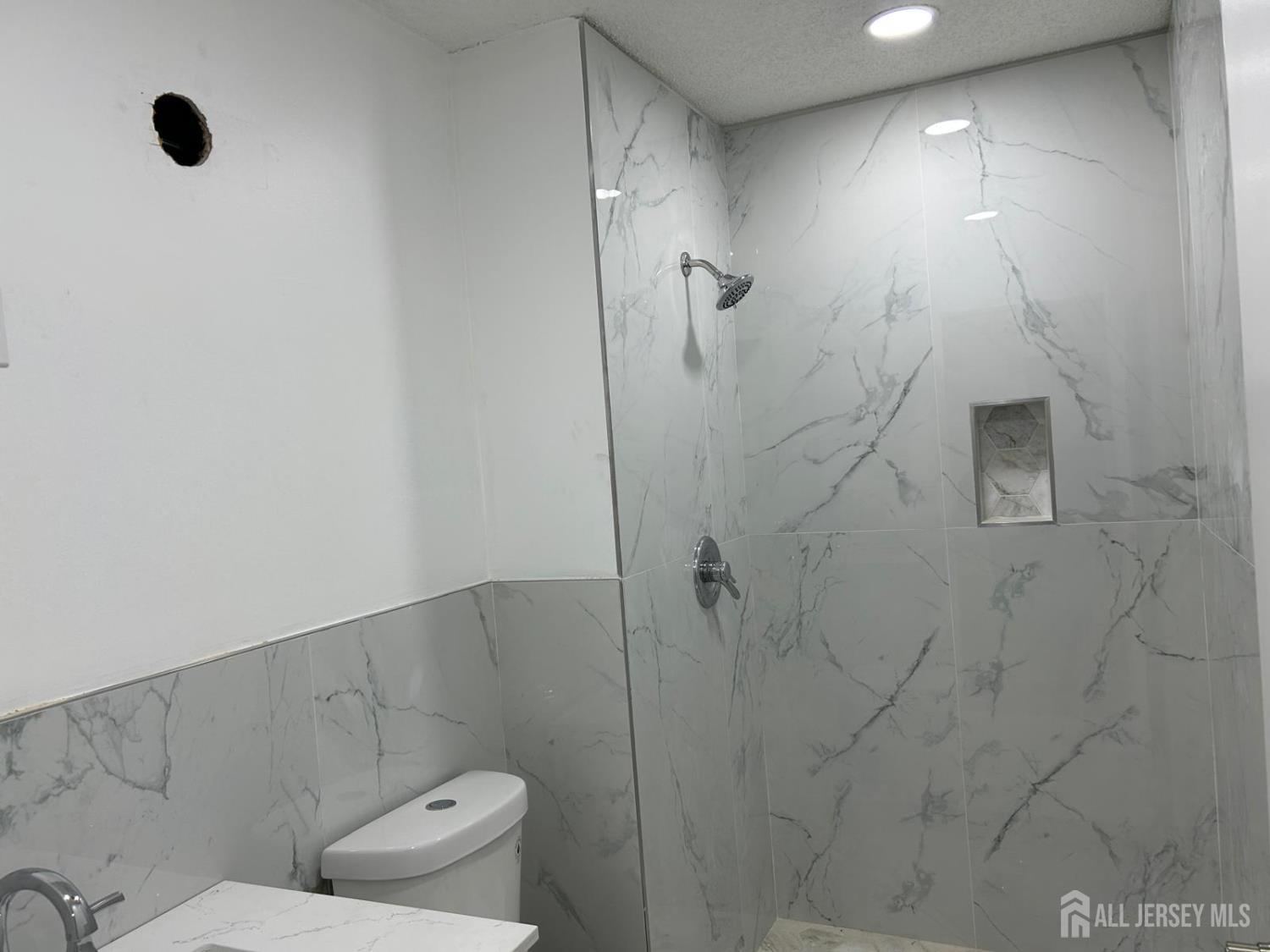 223 Wycoff Way West Way Image 3