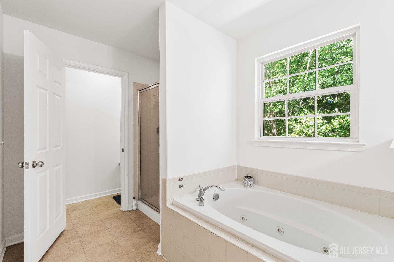 406 Arnold Drive, Florence, NJ, 08518 image 29