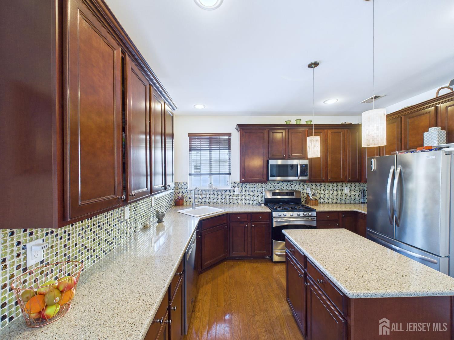 28 Wisniewski Road, Sayreville, NJ, 08872 image 12