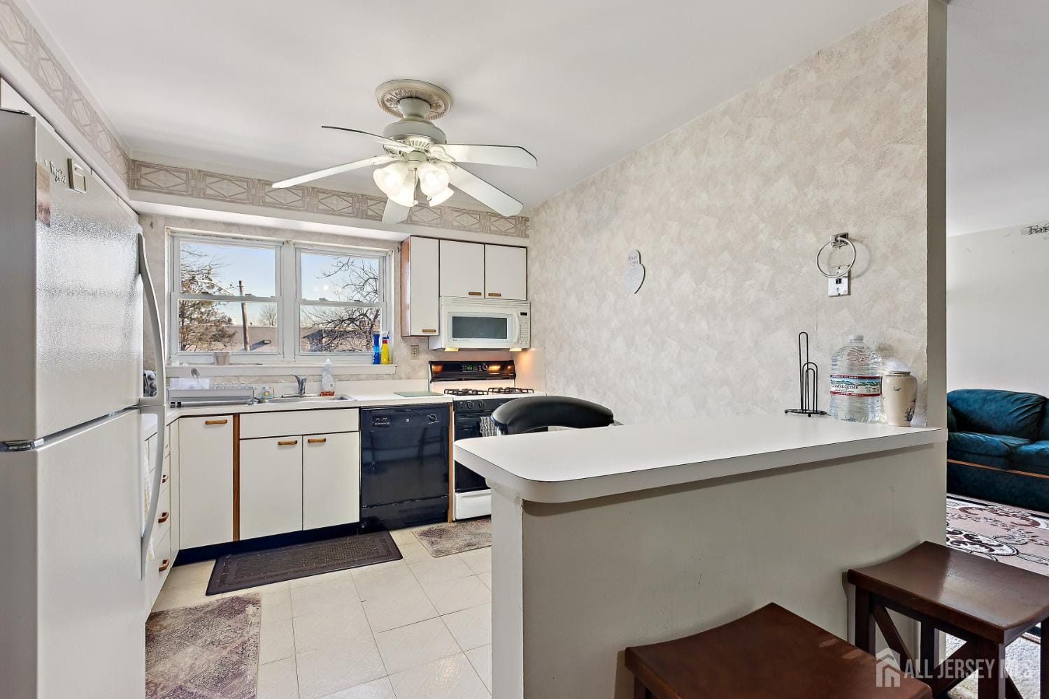 24 Woodedge Avenue A8 Image 3