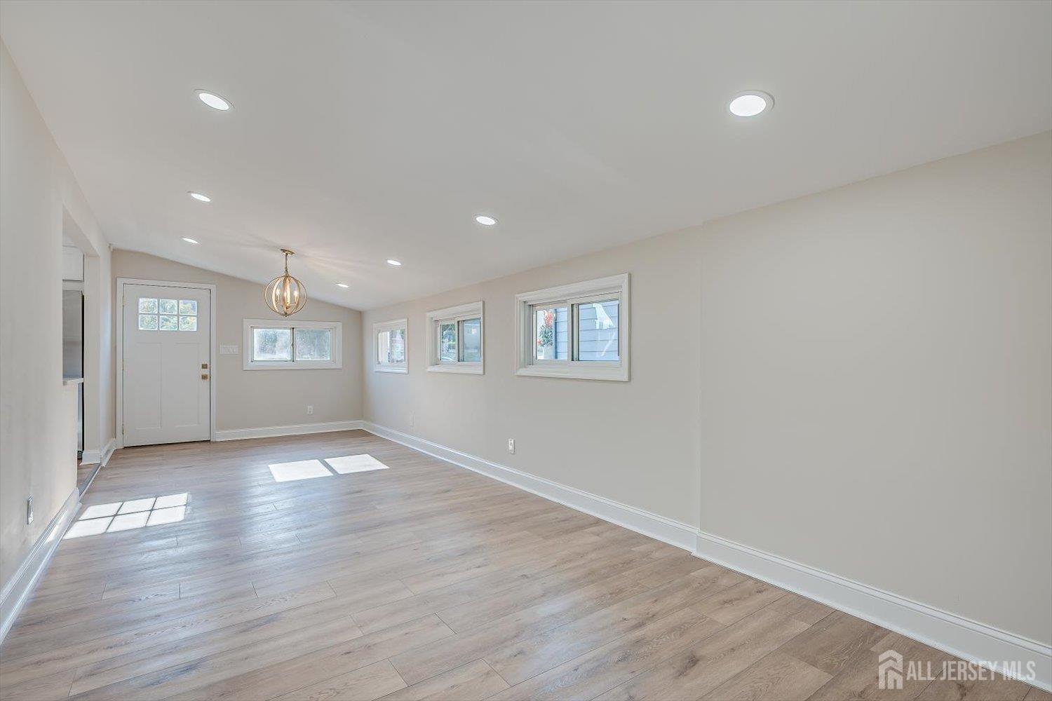 35 Kendall Drive, Sayreville, NJ, 08859 image 21